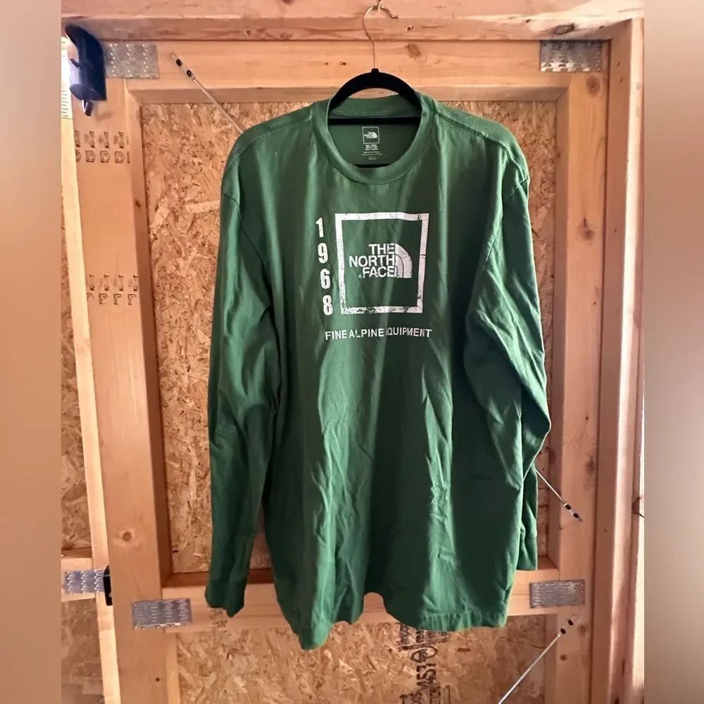 The North Face Forest Green Graphic Tee